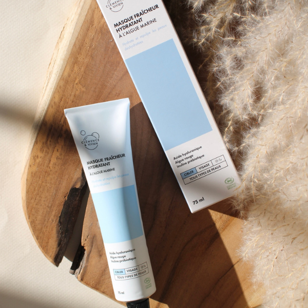 Un masque qui hydrate et repulpe les peaux déshydratées. Le Masque fraîcheur hydratant recharge la peau en eau pour une hydratation instantanée. Sa texture gel s'adapte à tous types de peaux et offre une sensation de fraîcheur immédiate.