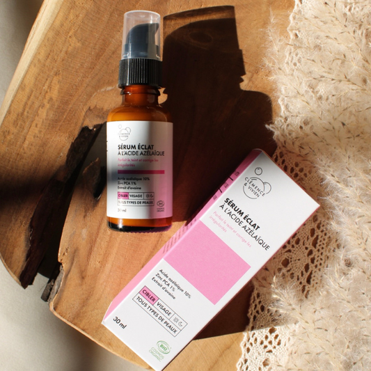 Un sérum qui rend la peau plus éclatante et limite les imperfections occasionnelles