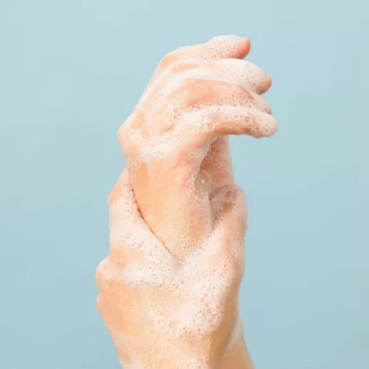 Gel lavant mains fleur de coton poudre à diluer de la marque Pimpant