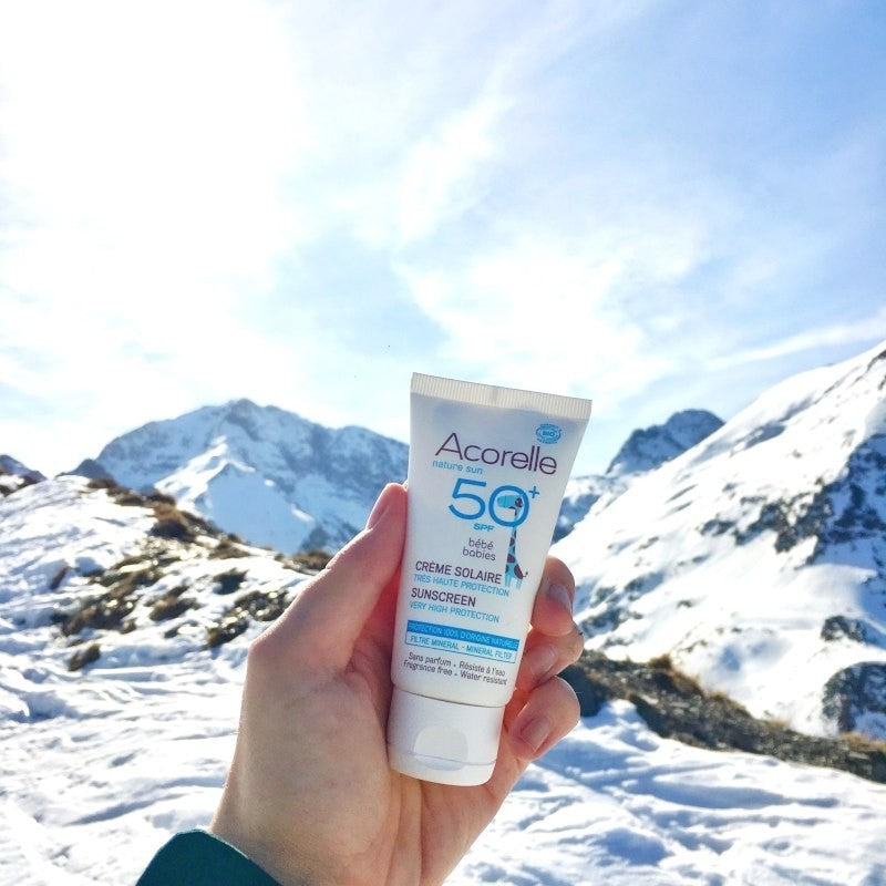 Une formule hypoallergénique enrichie en actifs protecteurs et apaisants, pour protéger efficacement la peau sensible des bébés dès 3 mois.