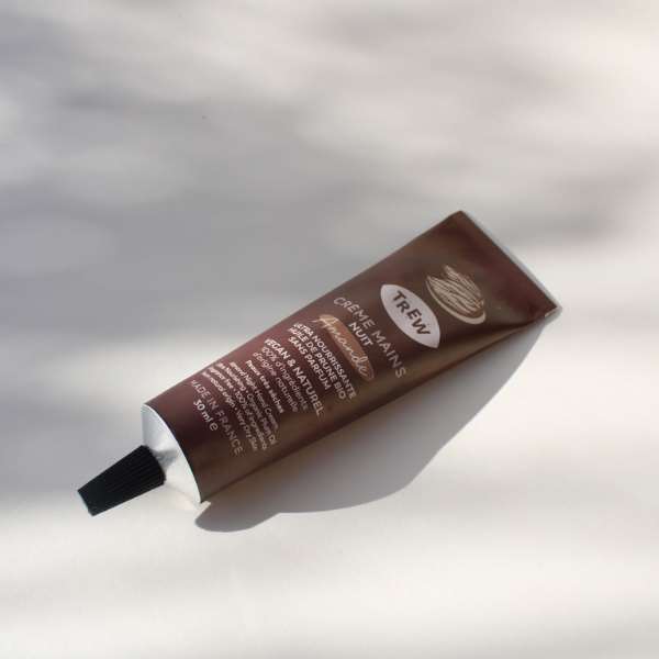 Crème mains de Nuit Amande de la marque Trew