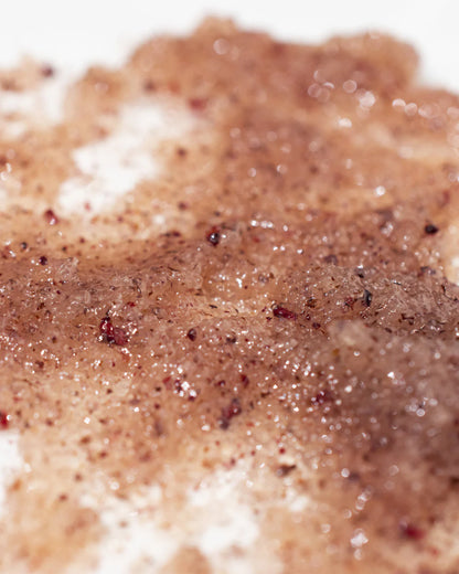 Gommage crumble pour le corps de la marque Akane