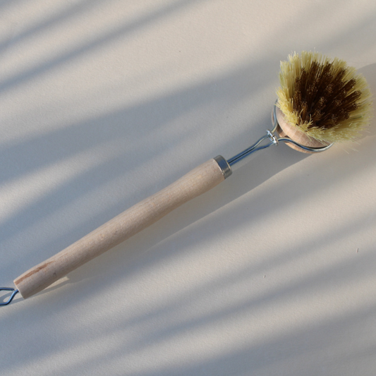 Brosse vaisselle rechargeable laiton et fibres naturelles bois