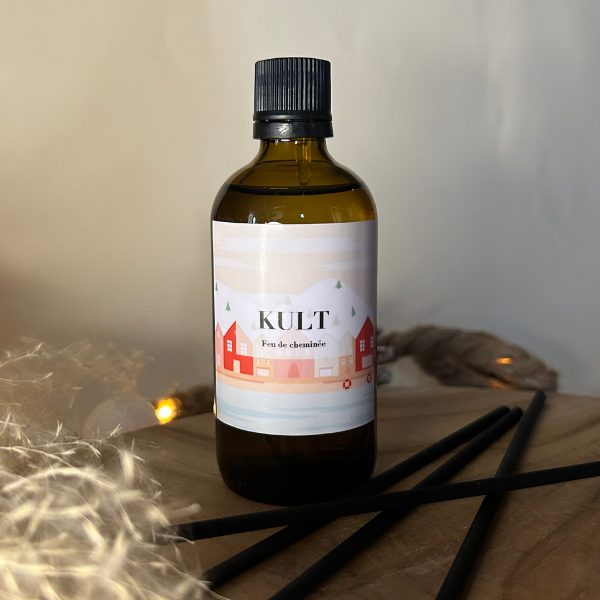 Diffuseur édition limité de Noël - senteur feu de cheminée de la marque Kult Collection