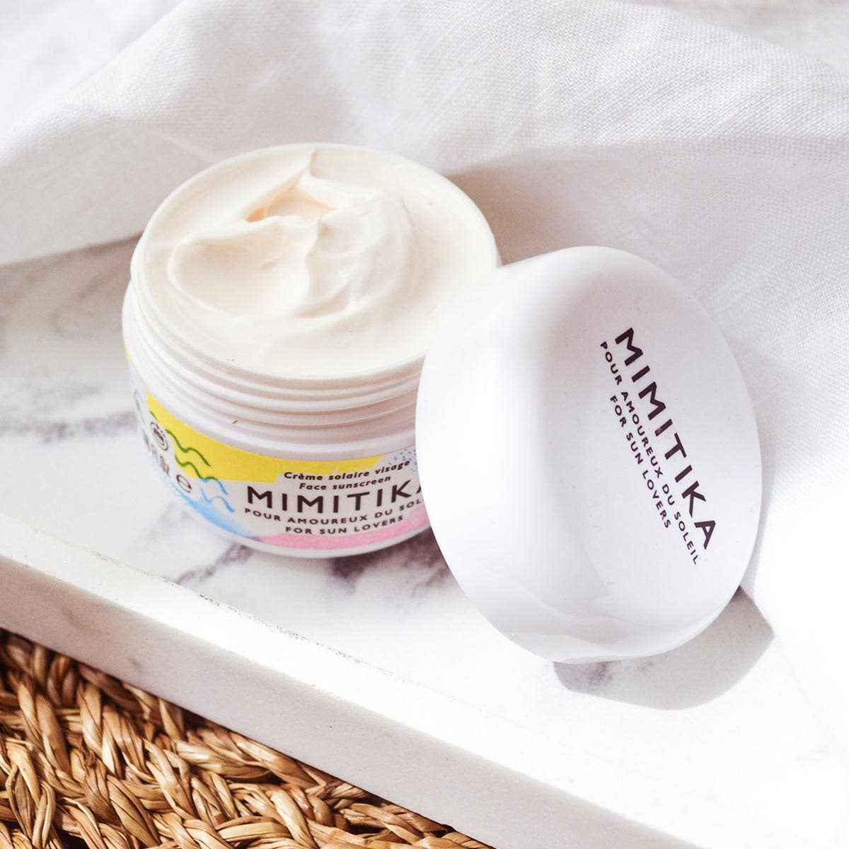 Crème solaire visage spf50 de la marque Mimitika