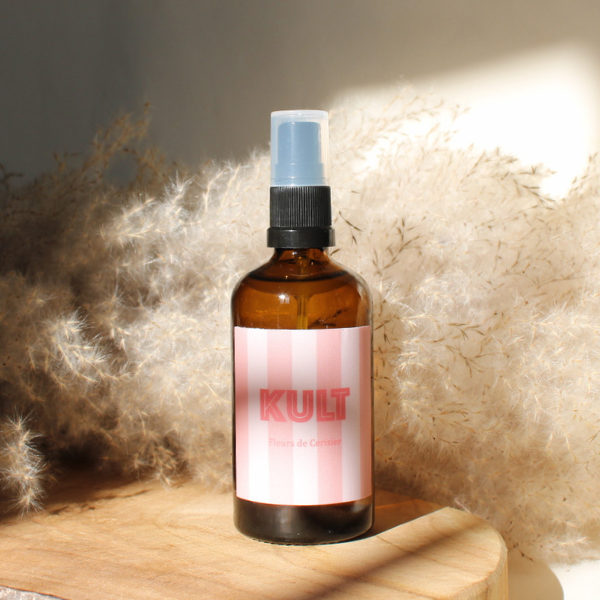 Brume d'intérieur fleur de cerisier de la marque Kult Collection