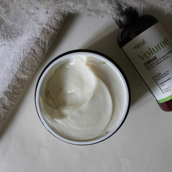 Masque Volume pour les cheveux fins & sans volume de la marque Vegetal Origin
