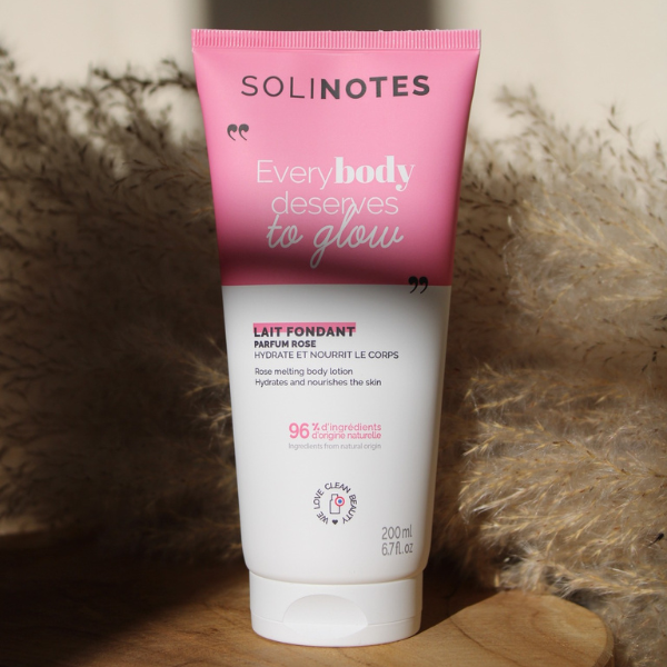 Lait corps à la rose de la marque Solinotes
