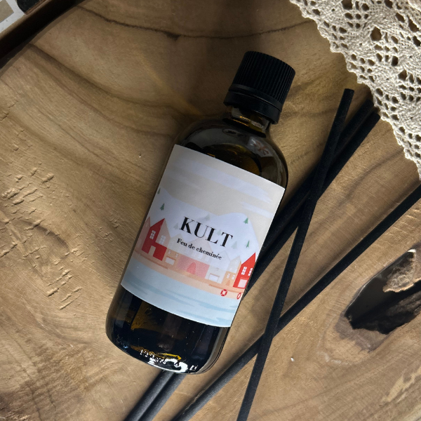 Diffuseur édition limité de Noël - senteur feu de cheminée de la marque Kult Collection