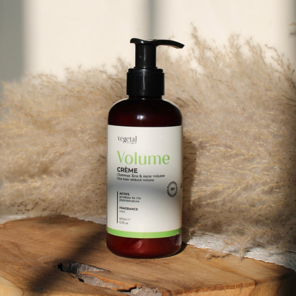 Crème Volume pour les cheveux fins & sans volume de la marque Vegetal Origin