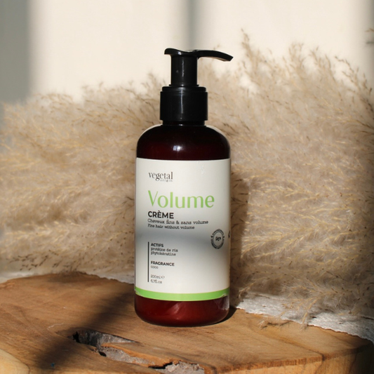Crème Volume pour les cheveux fins & sans volume de la marque Vegetal Origin