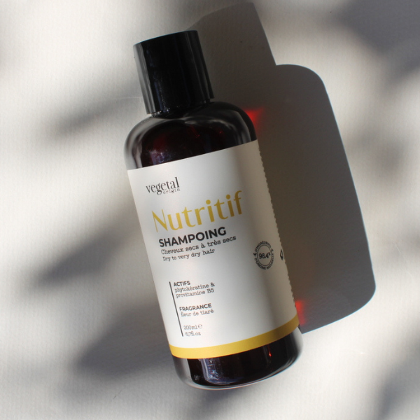 Shampoing Nutritif – Cheveux très secs de la marque Vegetal Origin