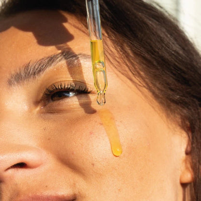 Gouttes autobronzantes hâle léger - 100% d'origine naturelle - Made In France - Clémence et Vivien