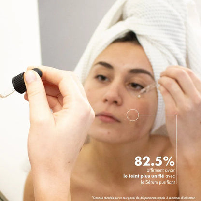 Un sérum qui rééquilibre la peau et diminue les imperfections.