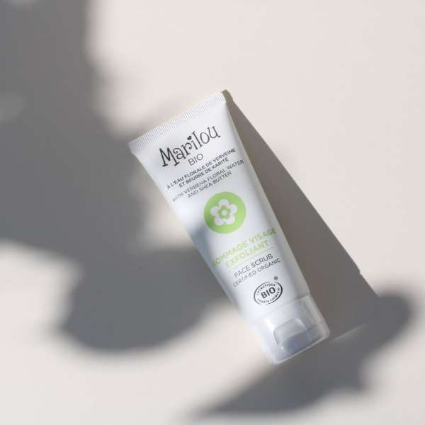 Gommage Visage Exfoliant de la marque Marilou, fabriqué en France