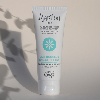 Lait Douceur Démaquillant au Beurre de Karité et Huile de Jojoba de la marque Marilou Bio